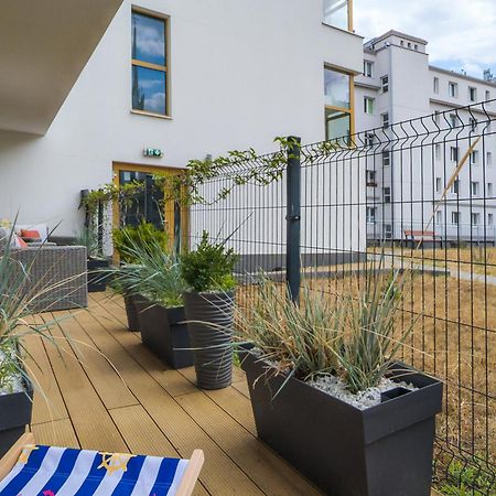 Batorego 7 Apartament With Terrace & Parking Downtown Gdynia By Renters المظهر الخارجي الصورة