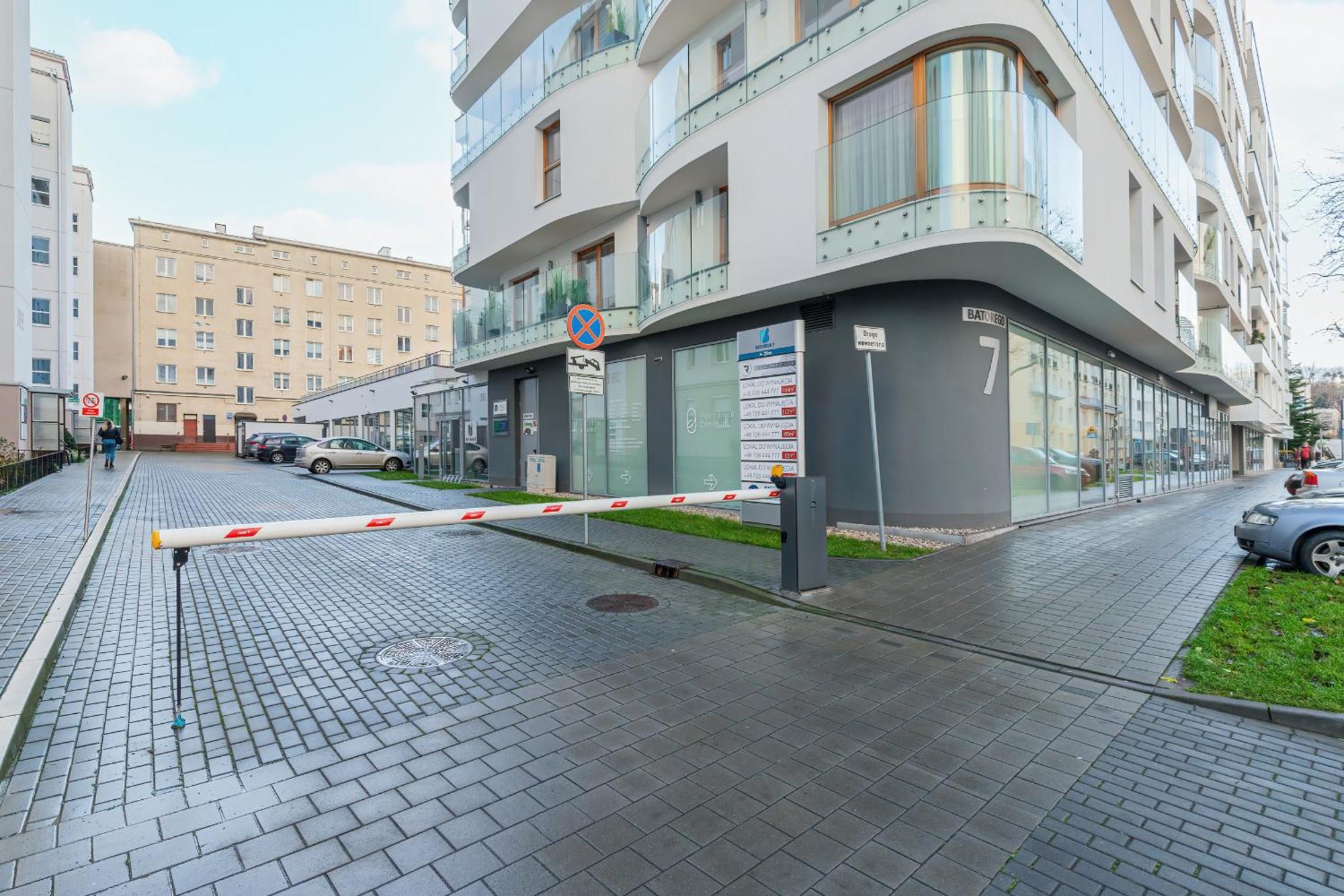 Batorego 7 Apartament With Terrace & Parking Downtown Gdynia By Renters المظهر الخارجي الصورة